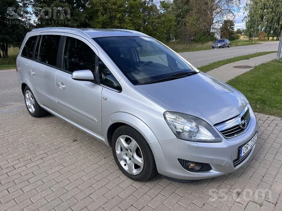 Opel Zafira 2008 photo 3