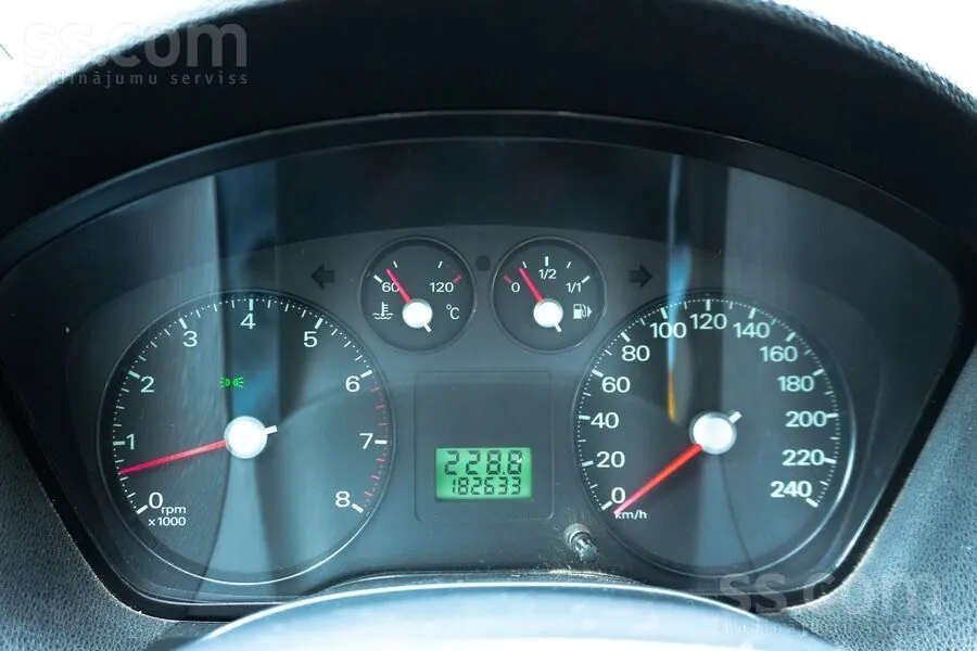 Ford C-Max 2004 photo 5