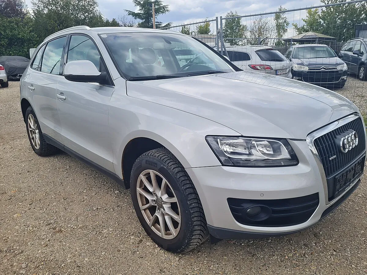 Audi Q5 2008 photo 2