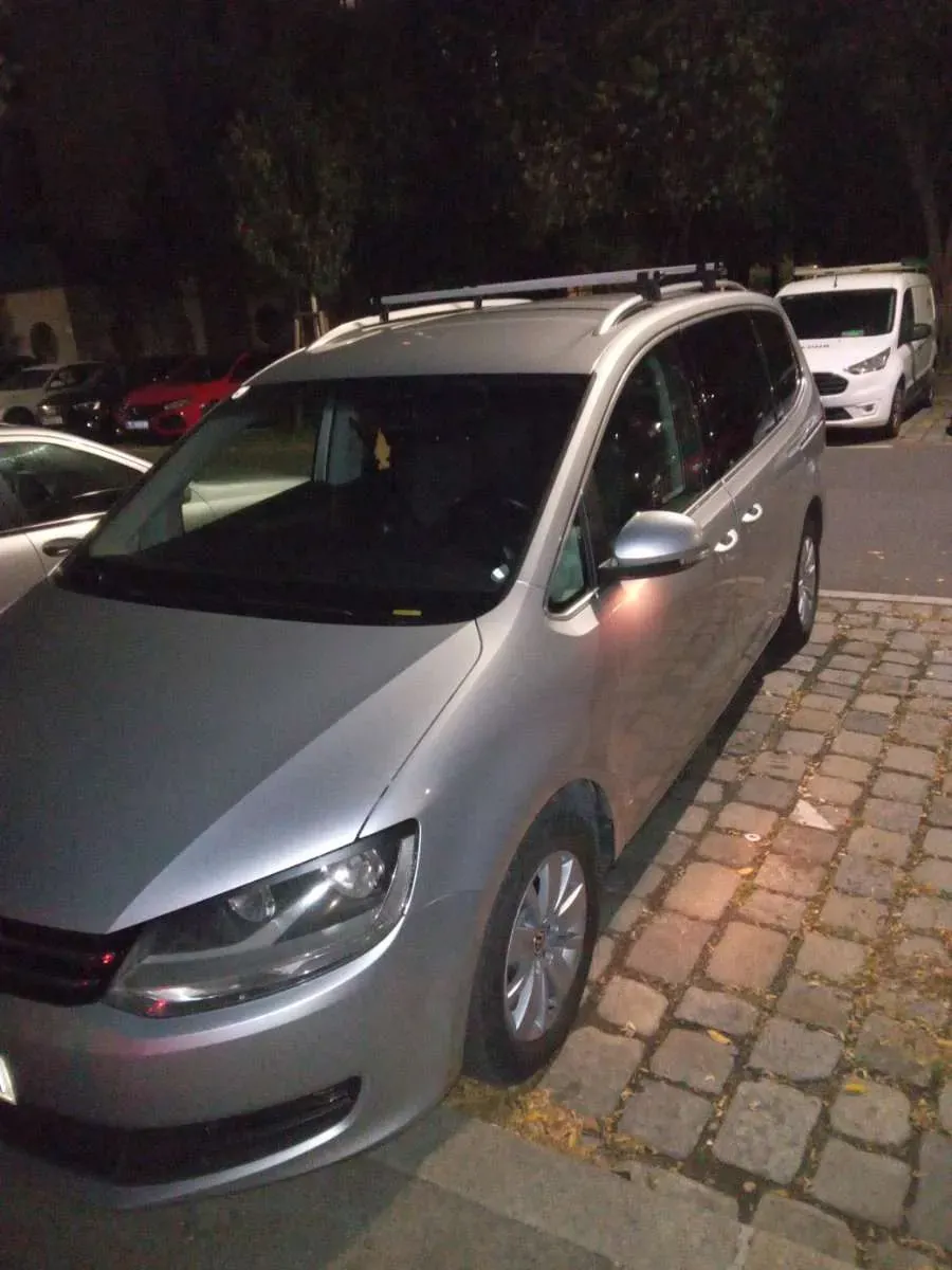 Volkswagen Sharan 2013 photo 2