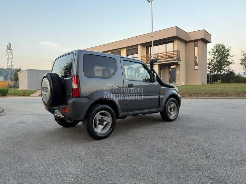 Suzuki Jimny 2006 photo 5