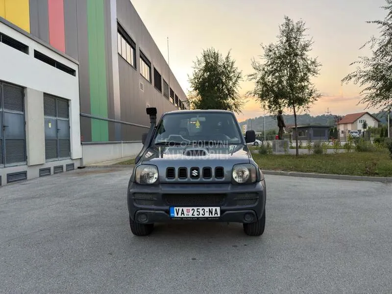 Suzuki Jimny 2006 photo 3