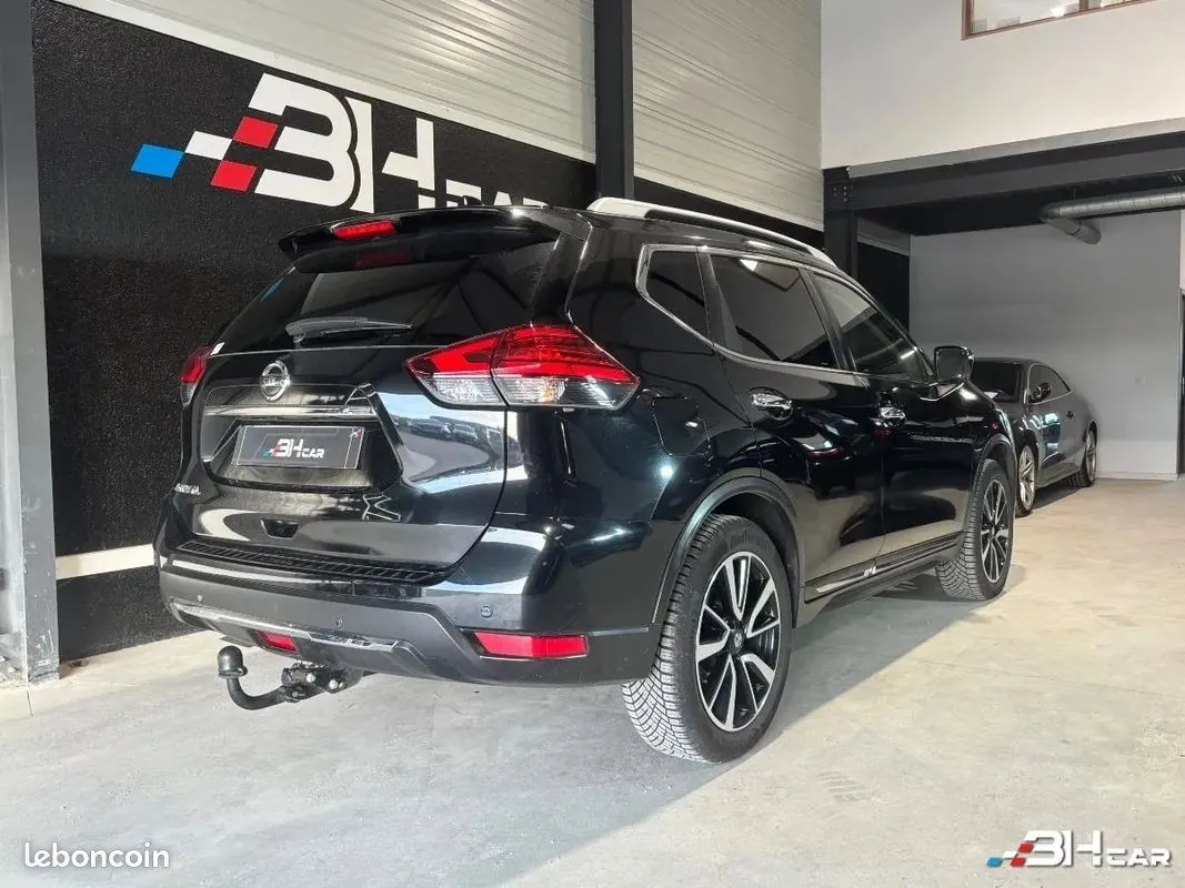 Nissan X-Trail 2018 photo 2