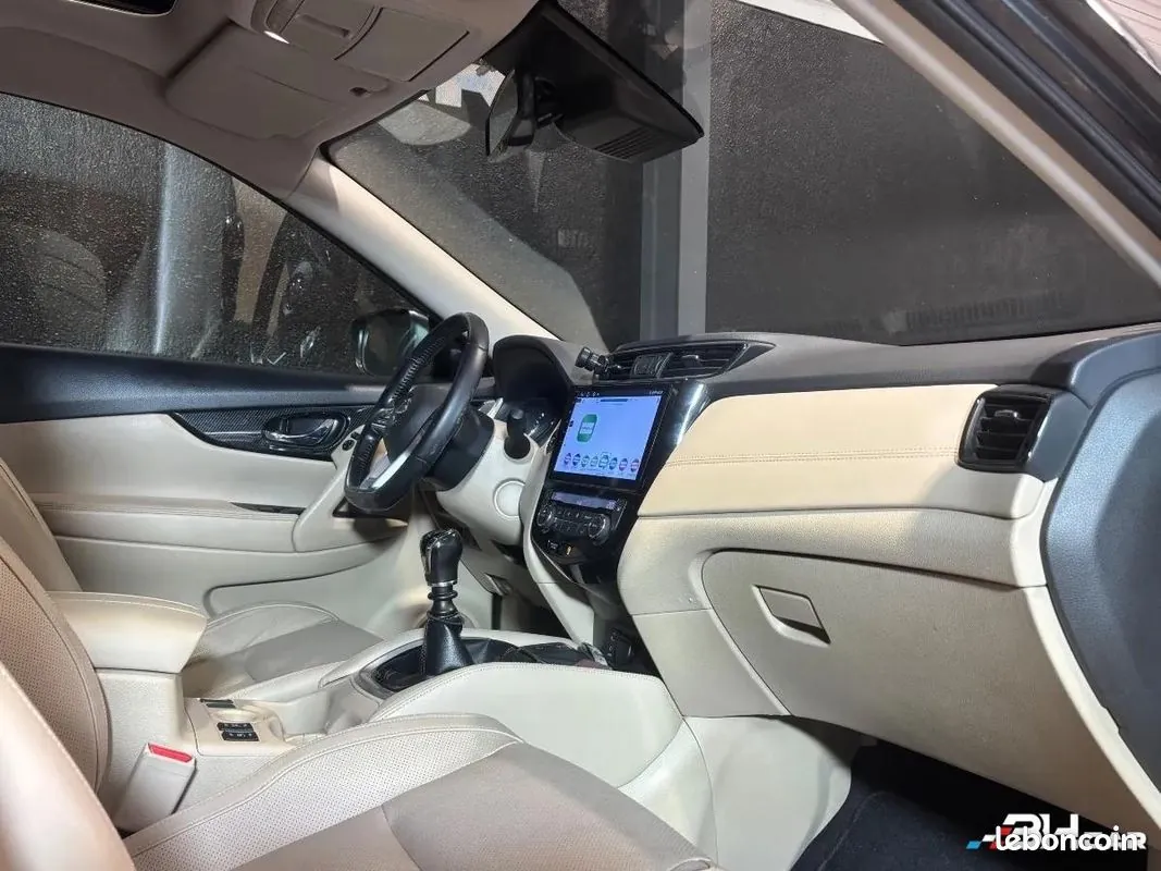 Nissan X-Trail 2018 photo 3