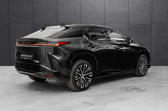 Lexus Rz450E 2024 photo 5