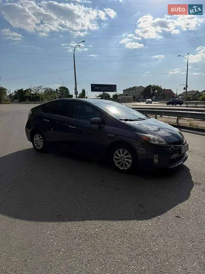 Toyota Prius 2013 photo 3