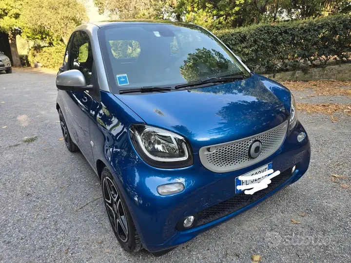 Smart Fortwo 2017 photo 3