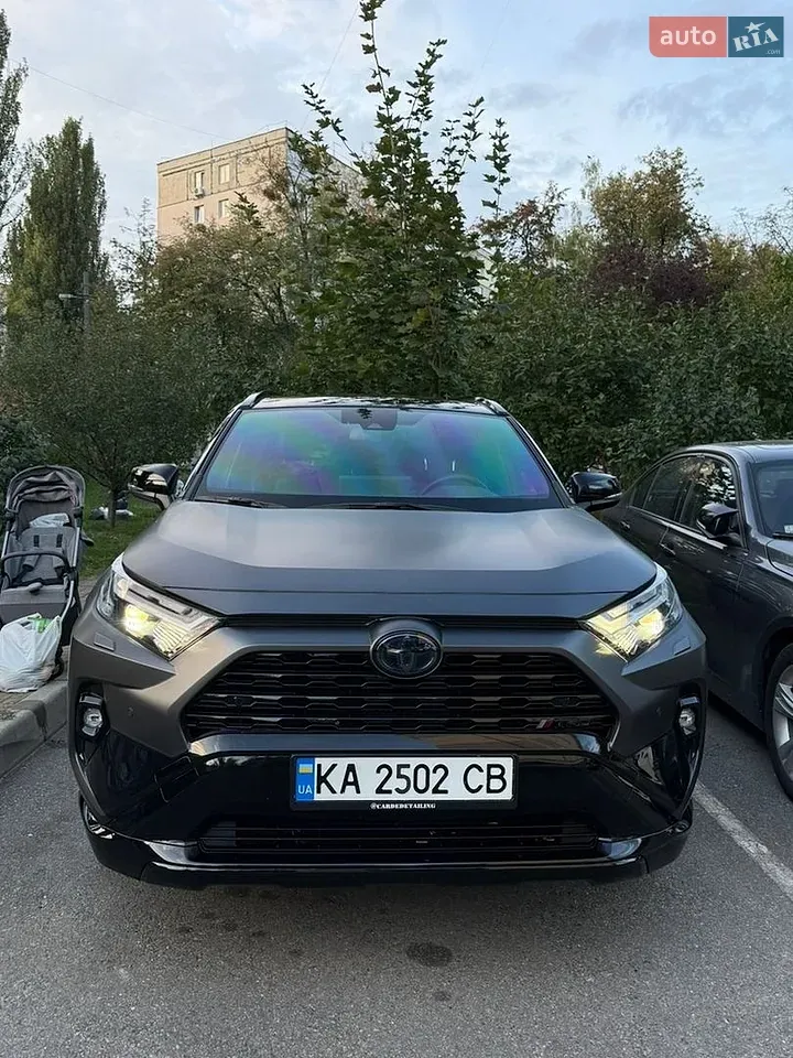 Toyota Rav4 2024 photo 2
