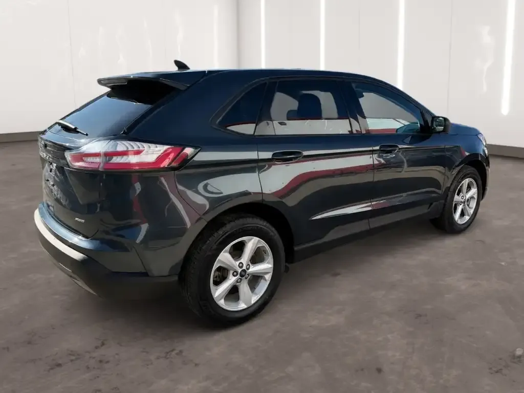Ford Edge 2022 photo 3