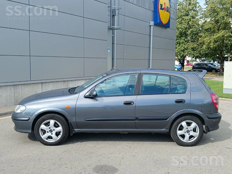 Nissan Almera 2002 photo 5