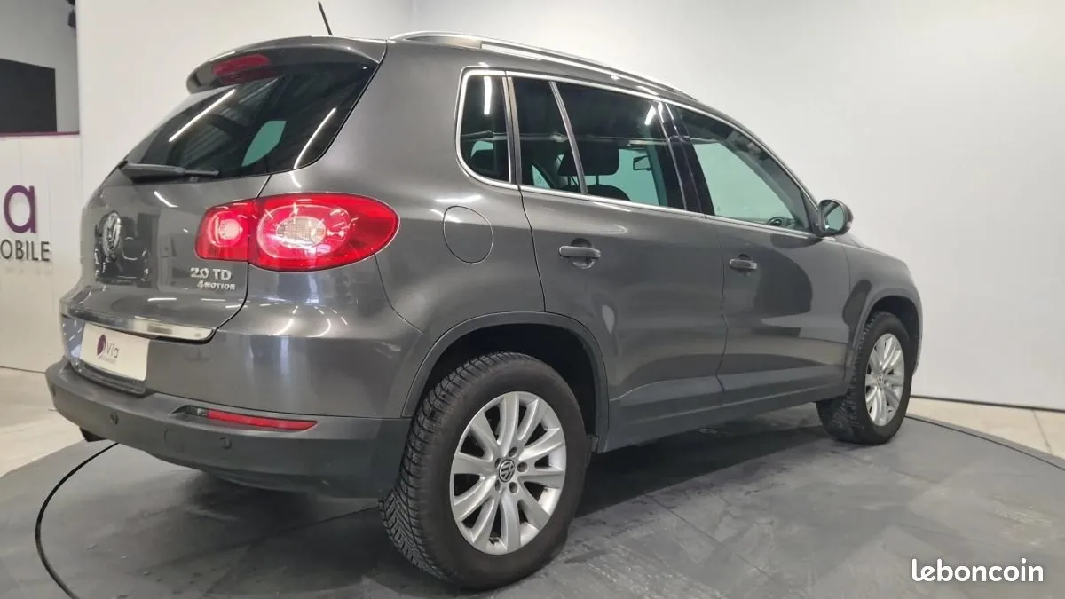 Volkswagen Tiguan 2011 photo 5