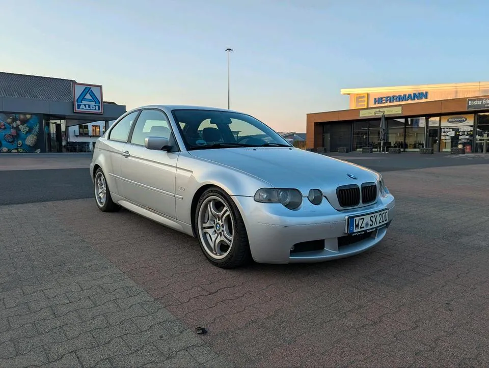 BMW 325Ti