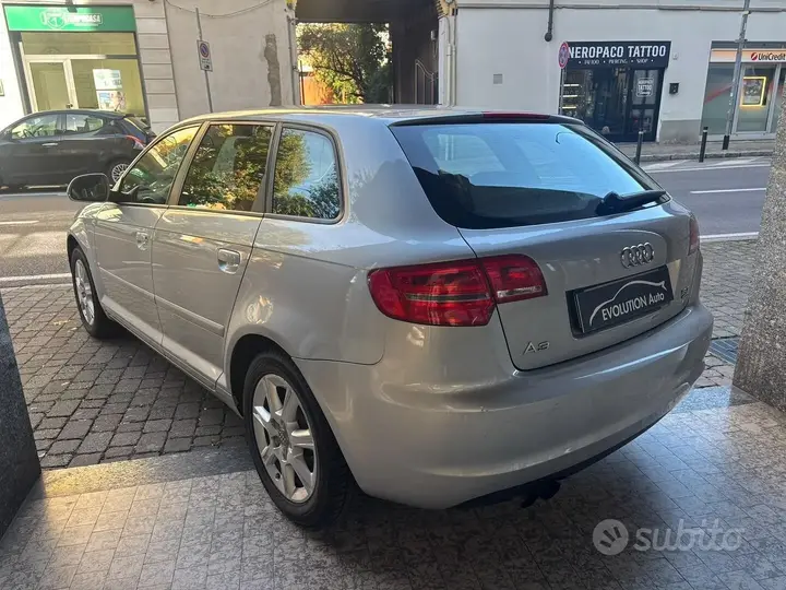 Audi A3 2010 photo 3