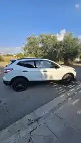 Nissan Qashqai 2014 photo 3