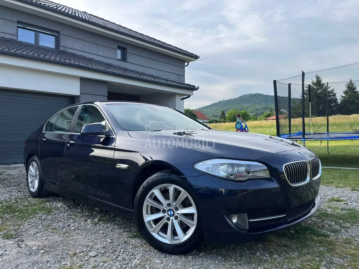 BMW 520 2012 photo 3