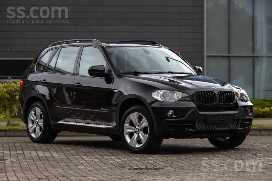 BMW X5 2010 photo 3
