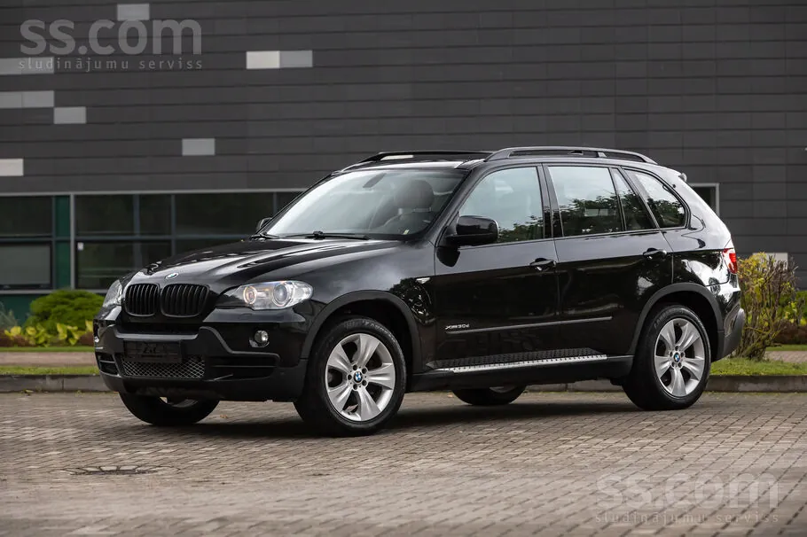 BMW X5 2010 photo 4