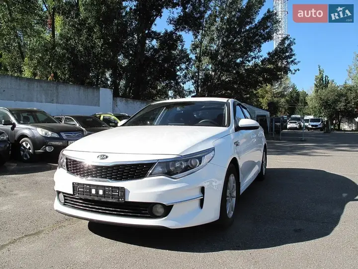 Kia K5 2018 photo 4