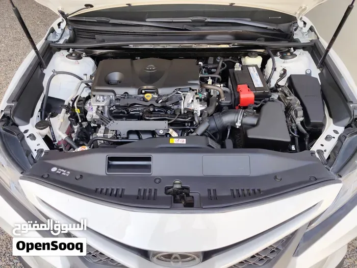 Toyota Camry 2018 photo 2
