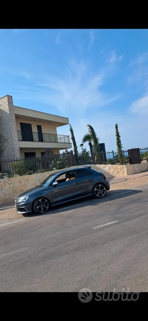Audi A1 2015 photo 2