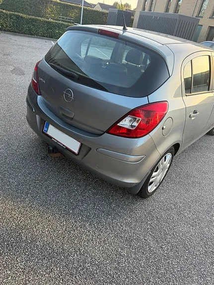 Opel Corsa 2010 photo 4