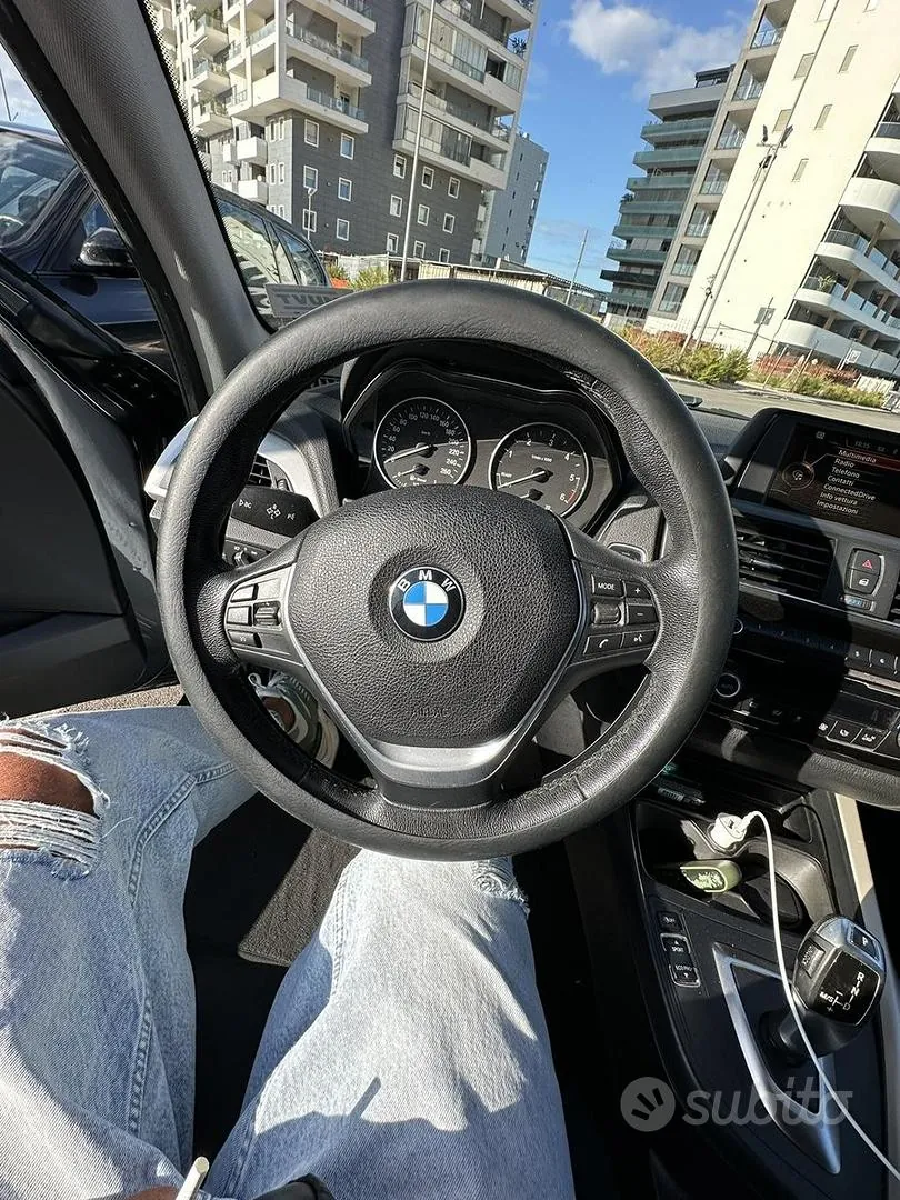 BMW 1 Series 2022 photo 3