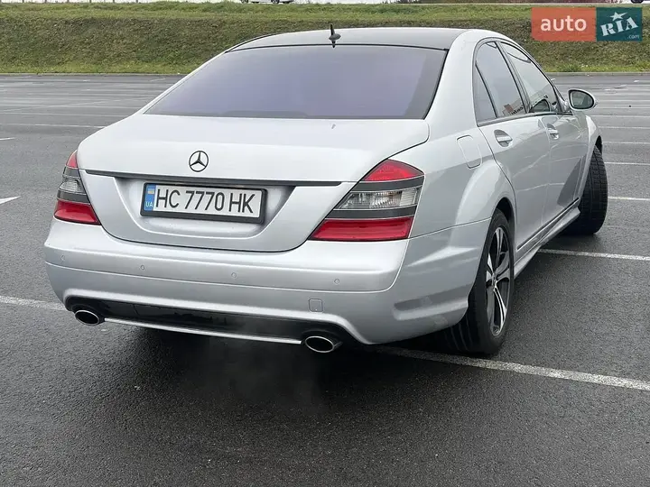 Mercedes-Benz S-Class 2006 photo 5