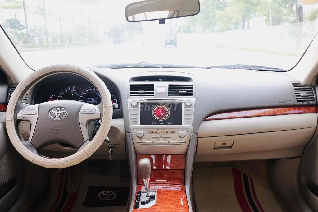 Toyota Camry 2010 photo 4