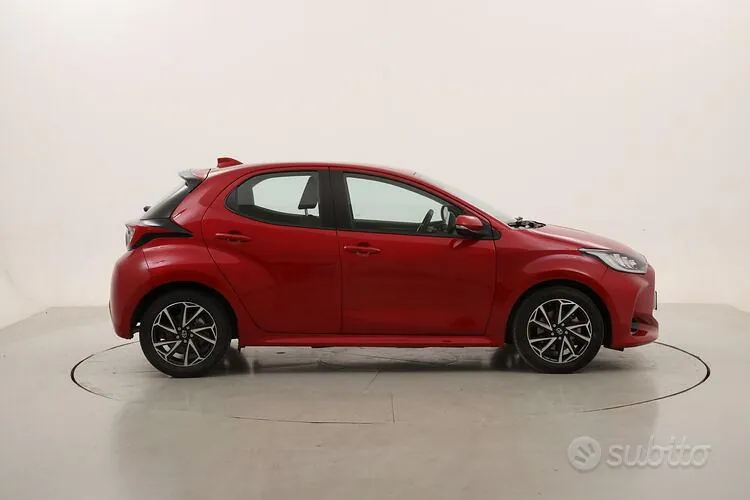 Toyota Yaris 2022 photo 3