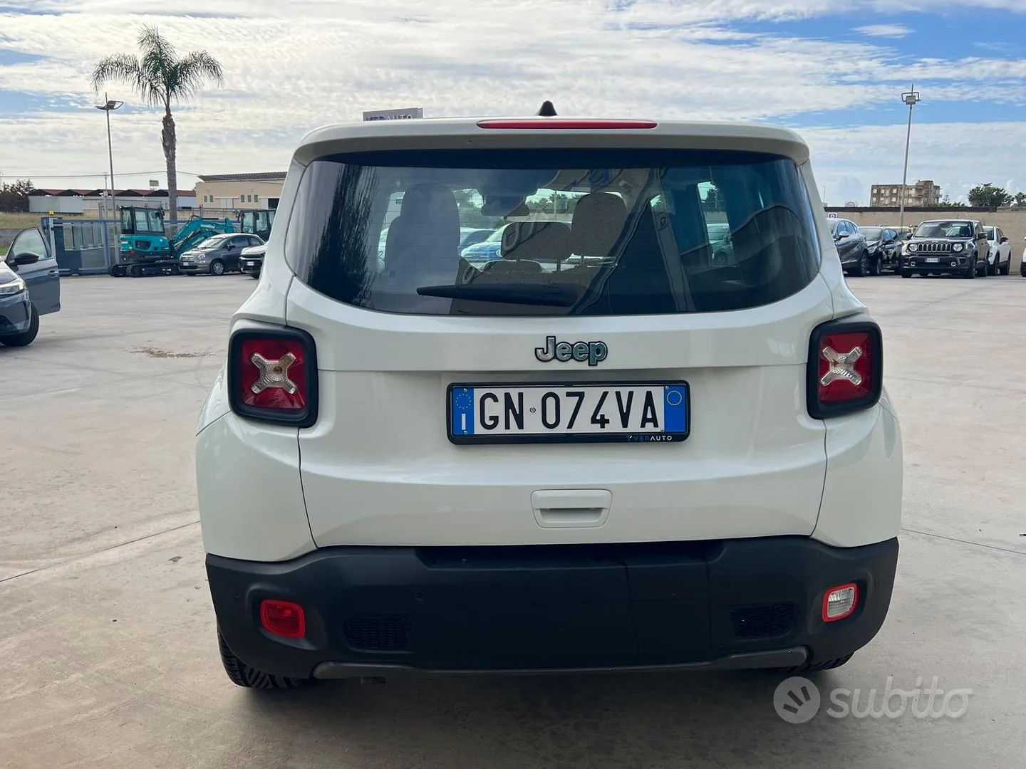 Jeep Renegade 2023 photo 4