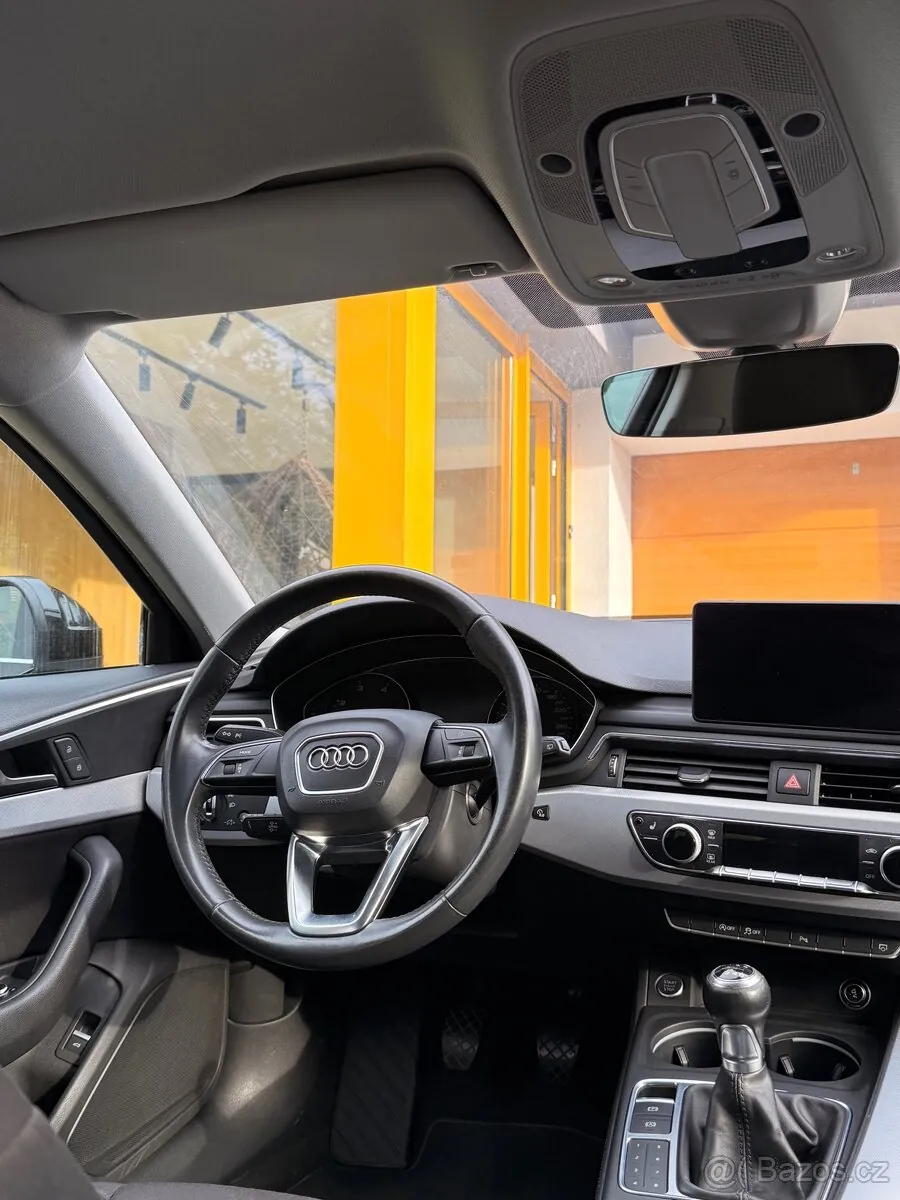 Audi A4 2017 photo 2