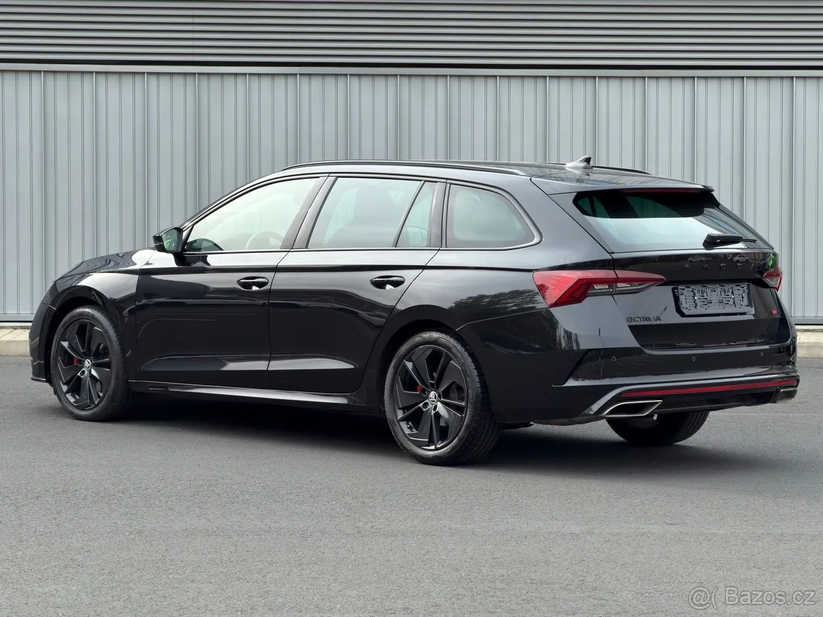 Skoda Octavia 2023 photo 5