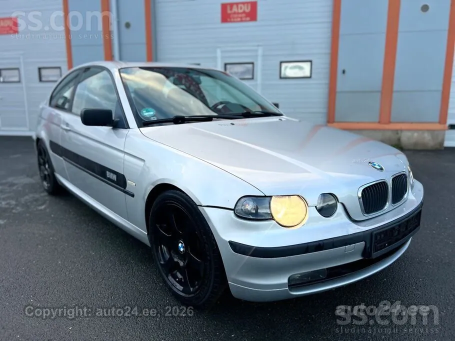 BMW E46 316Ti 2001 photo 3