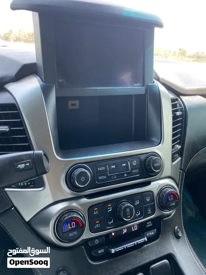Chevrolet Tahoe 2019 photo 3