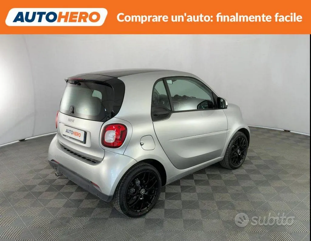 Smart Fortwo 2019 photo 5