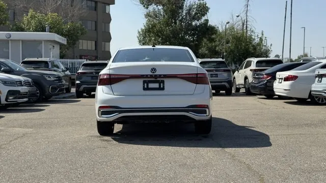 Volkswagen Jetta 2025 photo 5