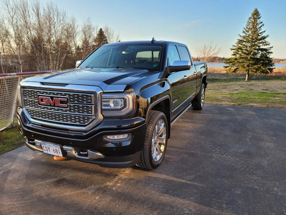 GMC Sierra