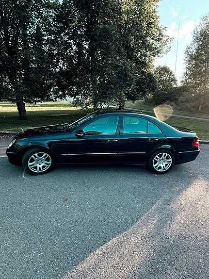 Mercedes-Benz E200 D 2007 photo 3
