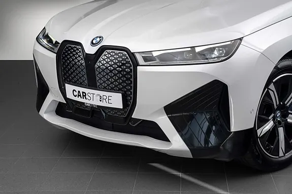 BMW Ix 2023 photo 2