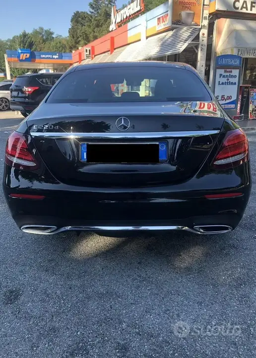 Mercedes-Benz E-Class 2017 photo 3