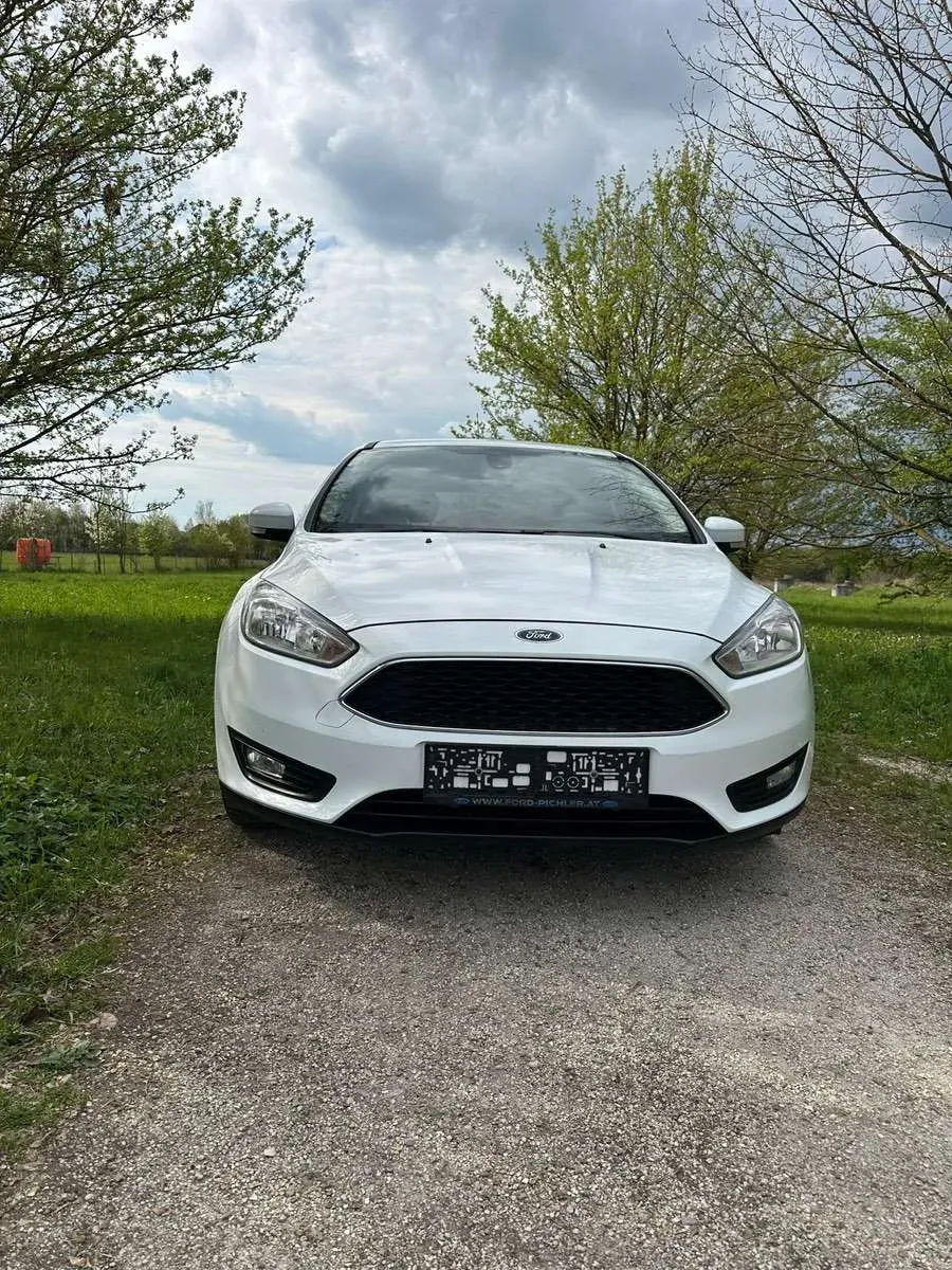 Ford Focus 2016 photo 3
