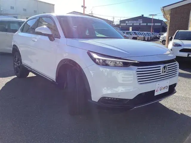 Honda Vezel photo 2