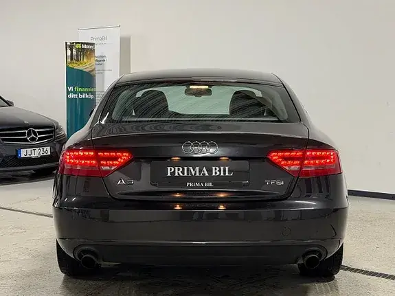 Audi A5 2011 photo 5