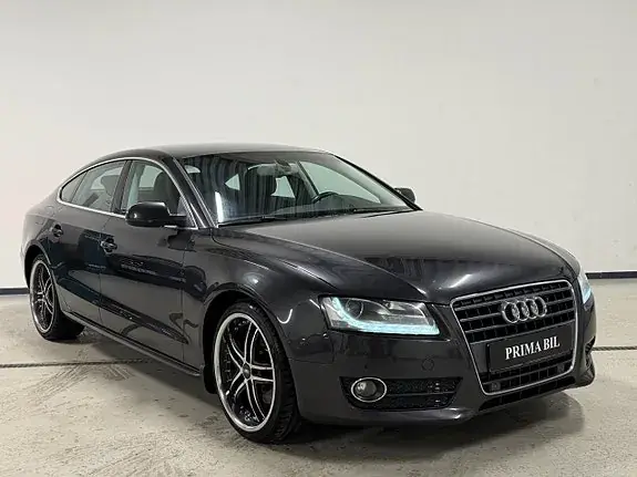 Audi A5 2011 photo 3