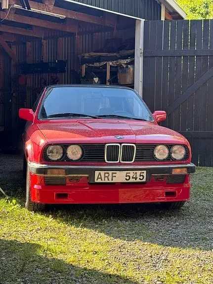 BMW 320I