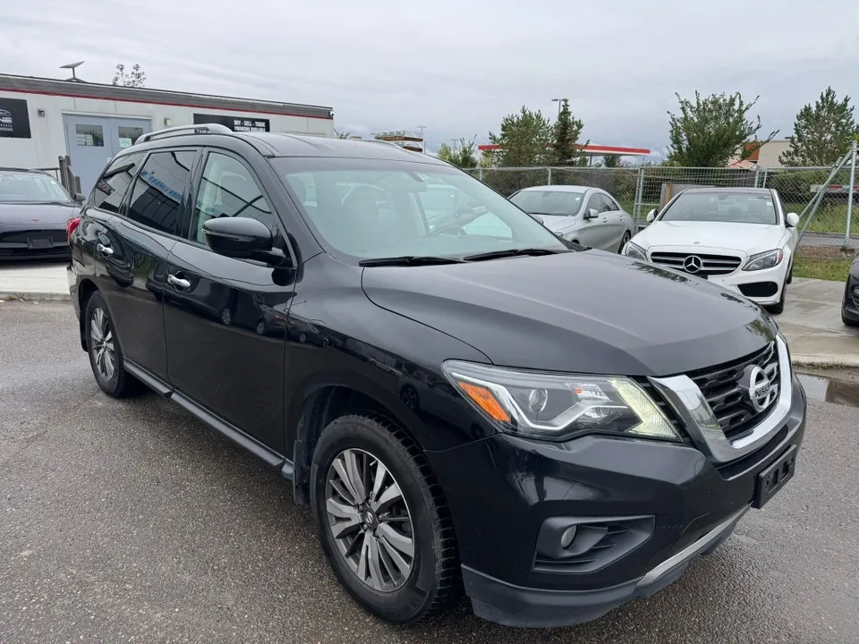 Nissan Pathfinder 2018 photo 3