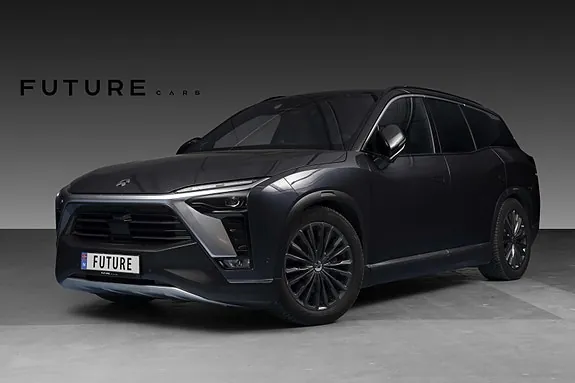 NIO Es8