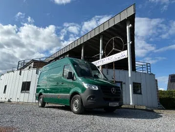 Mercedes-Benz Sprinter 2025 photo 2