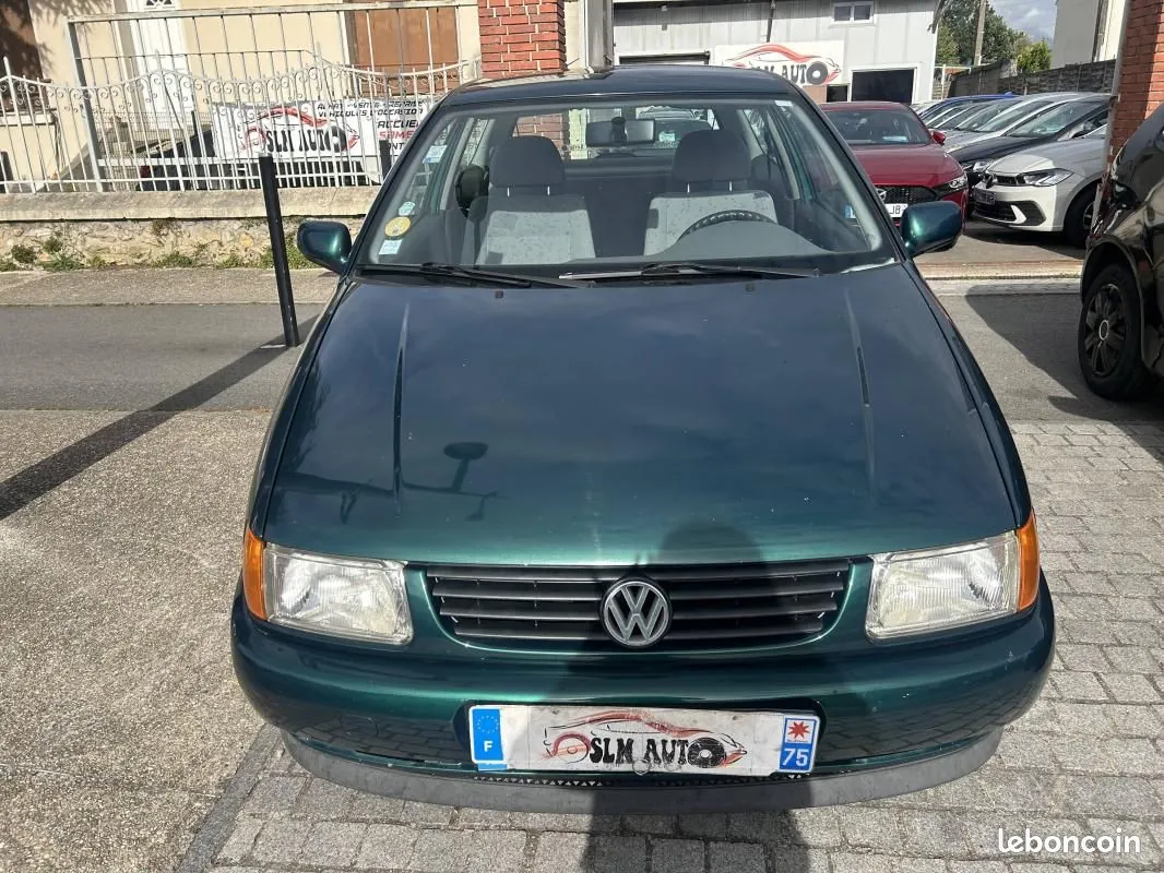 Volkswagen Polo 1997 photo 2