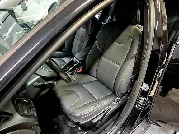Volvo V40 Cross Country 2018 photo 5